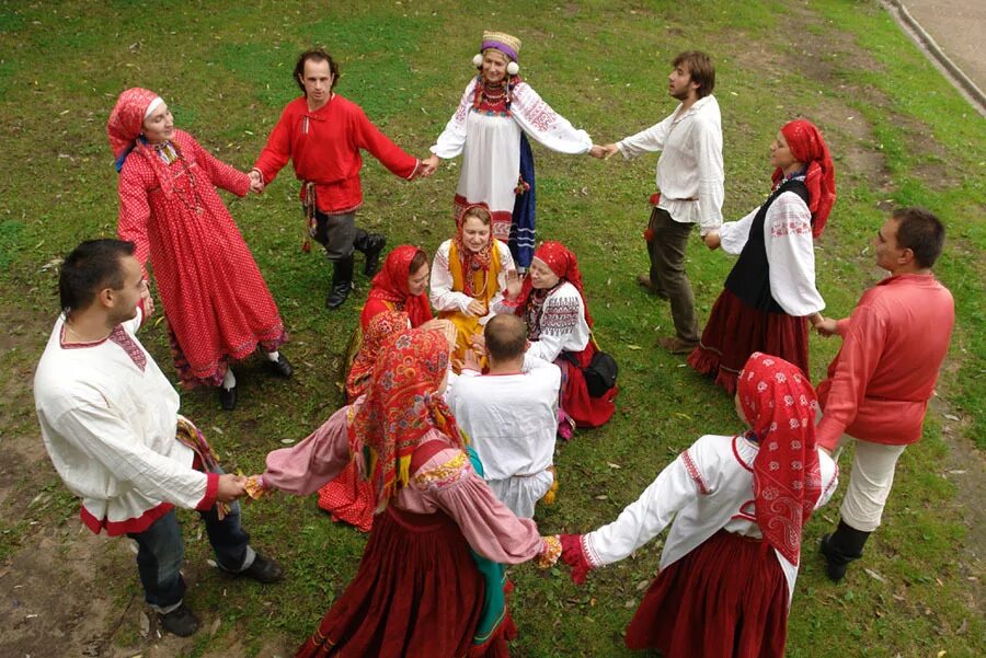 Народно национальные игры. Игровой хоровод. Славянские пляски. Русский хоровод. Народный хоровод.