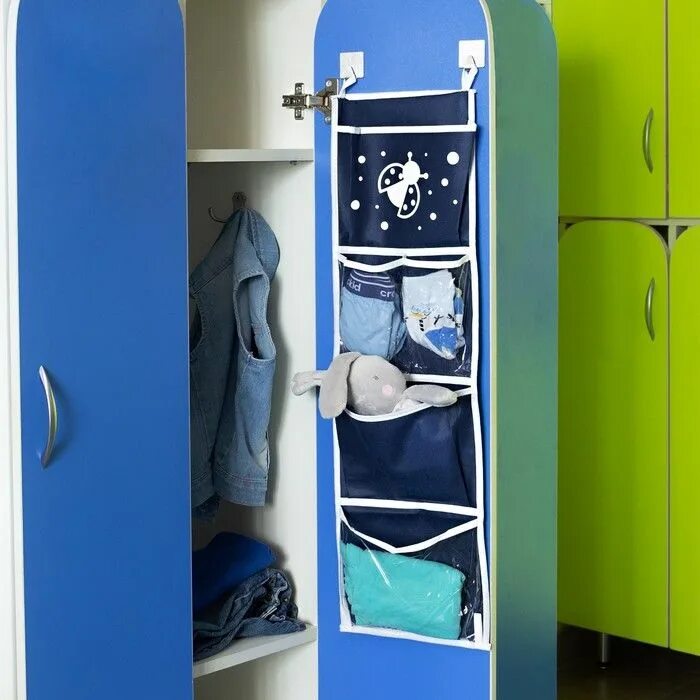Дверца в детский шкафчик. Кармашки для детского сада в шкафчик. Шкафчики для детского сада. Кармашки для детского сада в шкафчик. Детский шкафчик в детский сад.