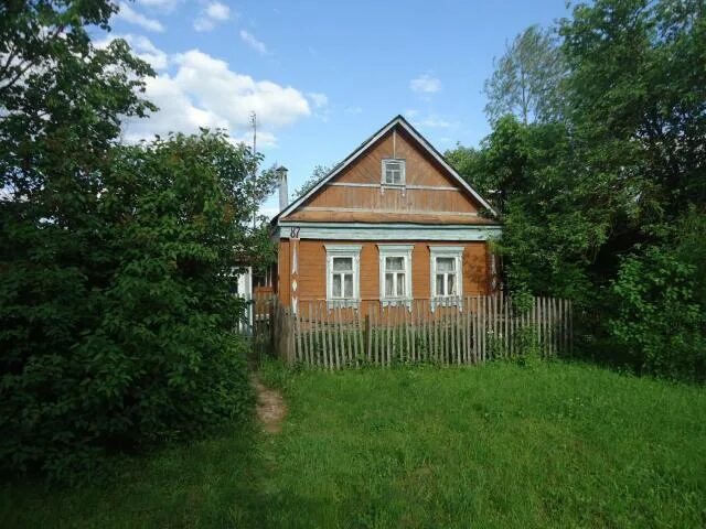 Купить дом московской коломной. Деревня Сельниково Коломенский район Московской. Акатьево Коломенский район. Пруссы деревня Коломенский район. Дом в Коломенском районе.