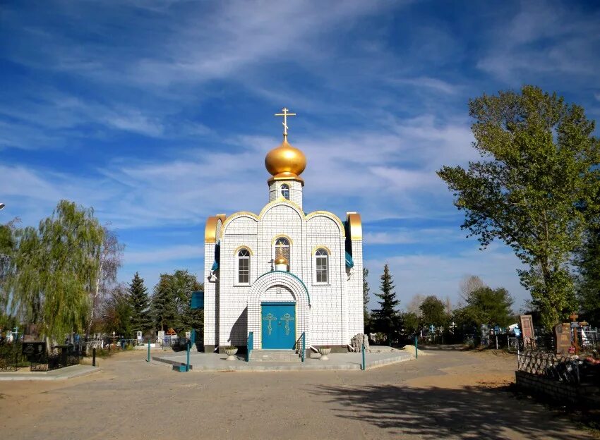 Михайловка сколько население. Церковь михаила, митрополита киевского, в михайловке, михайловка.