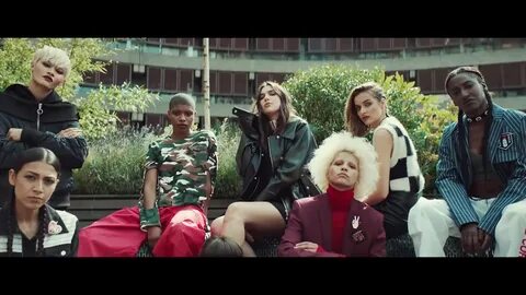 Песню blow your mind