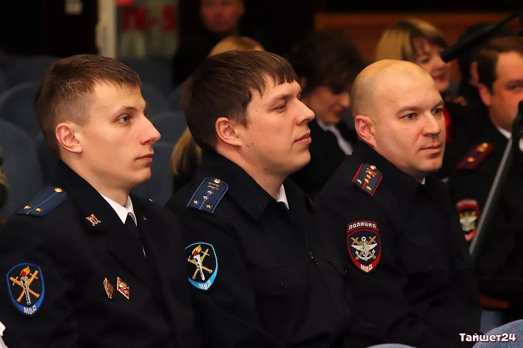 Омвд тайшет. Иланский красноярский край полиция. Кравченко начальник полиции тайшет. Начальник гаи тайшета. Начальник полиции тайшет.