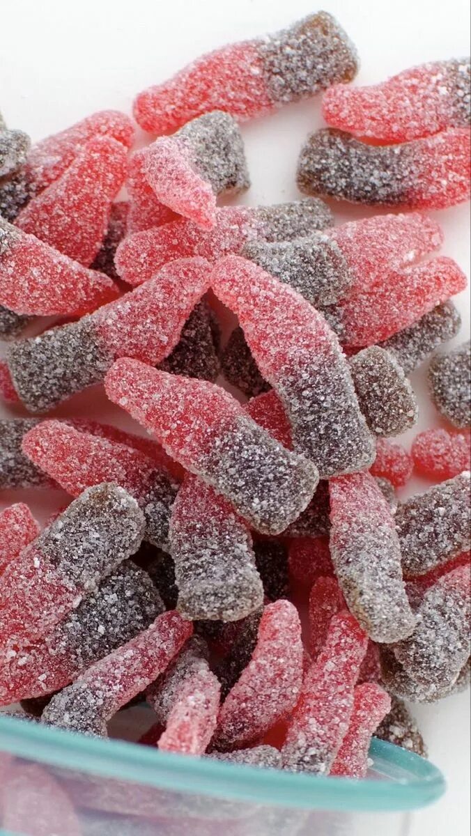 Мармеладки мишки. Мармеладные мишки эстетика. Разноцветный мармелад. Мармеладки фон. Мишки гамми мармелад.
