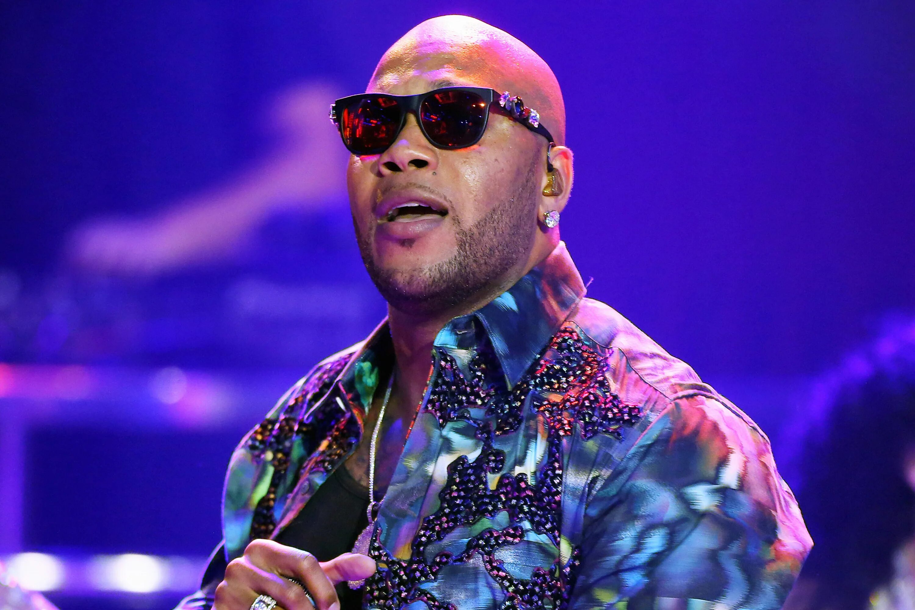 Слушать песню flo rida. Рэпер Фло Райда. Flo Rida 2021. Фло Райда 2023. Flo Rida артист.