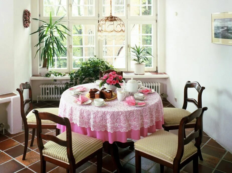 The table is the window