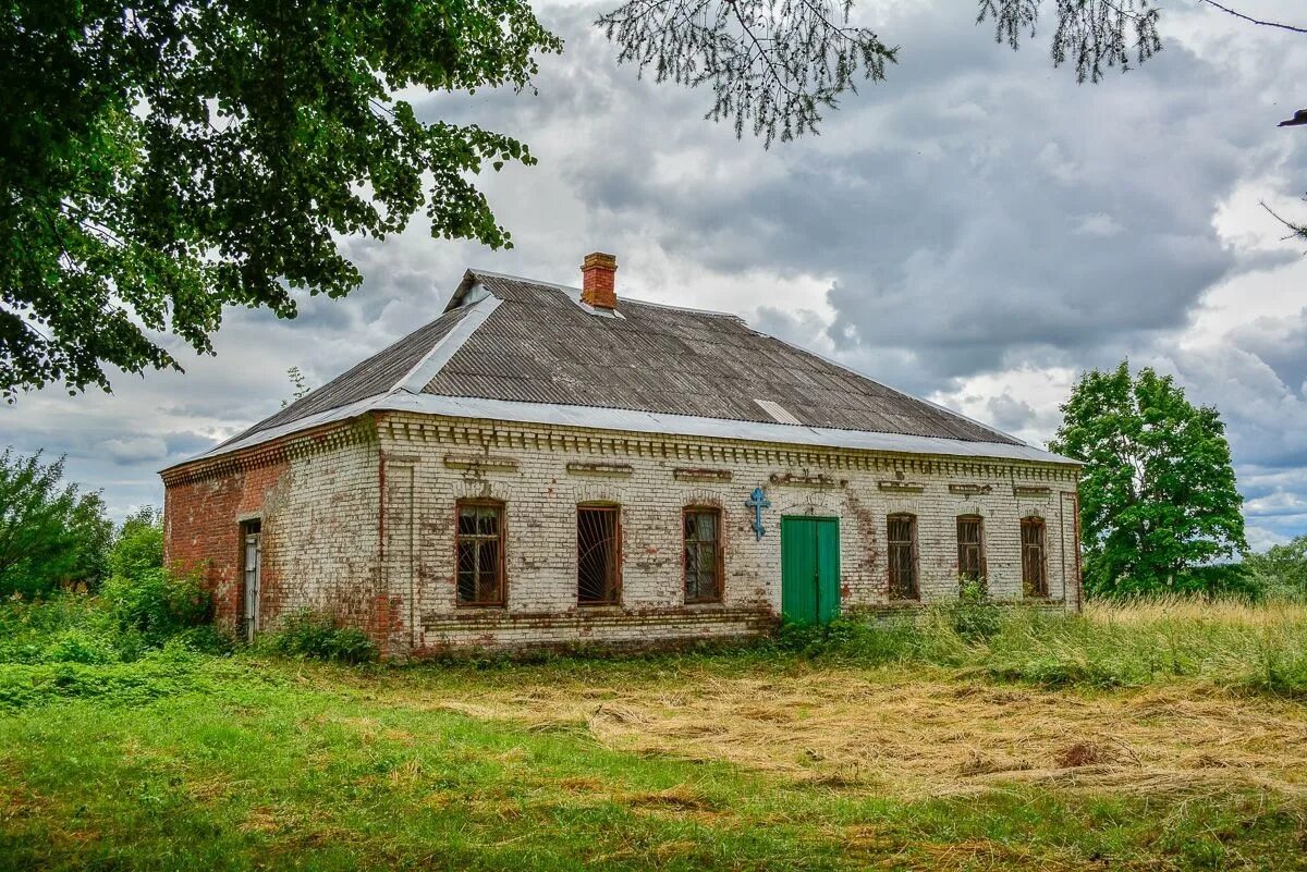 Новгородская область 2019. Деревня Велебицы Солецкий район. Деревня Велебицы Новгородская область. Санаторий Велебицы Солецкого района. Деревня Велебицы Новгородская область Солецкий район.