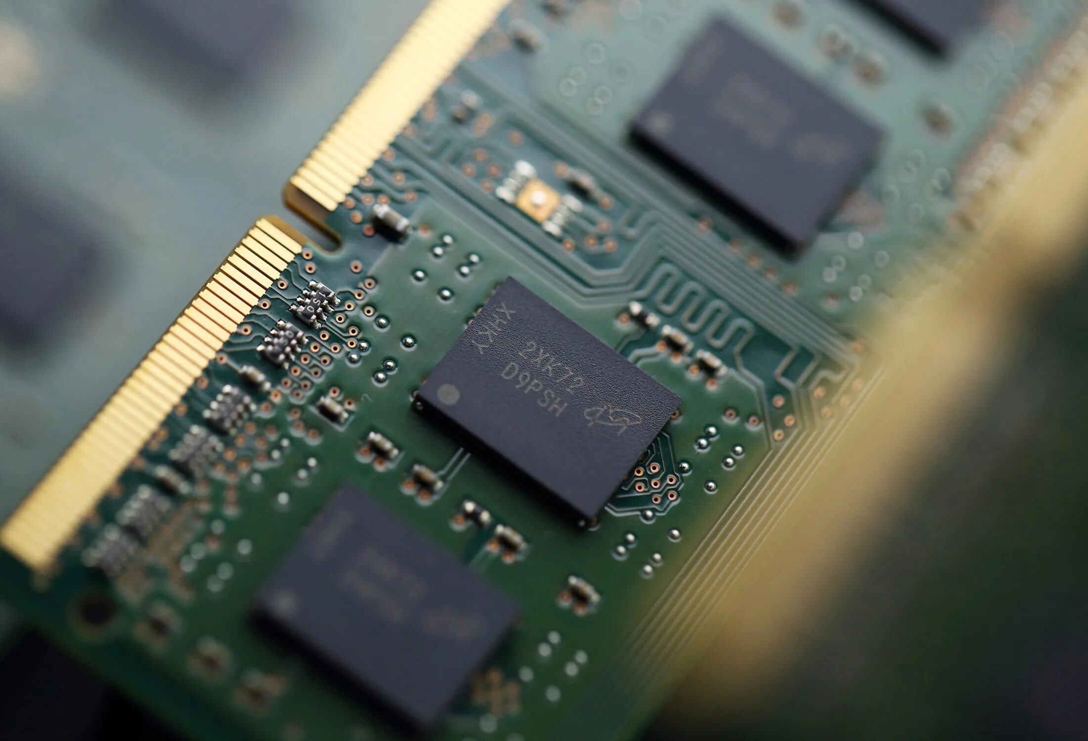 Flash memory chip