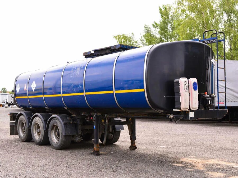цистерна adr 20-3. полуприцеп цистерна 964879. полуприцеп битумовоз сеспель. азхм цистерна. зил 130 емкость кубов цистерна.