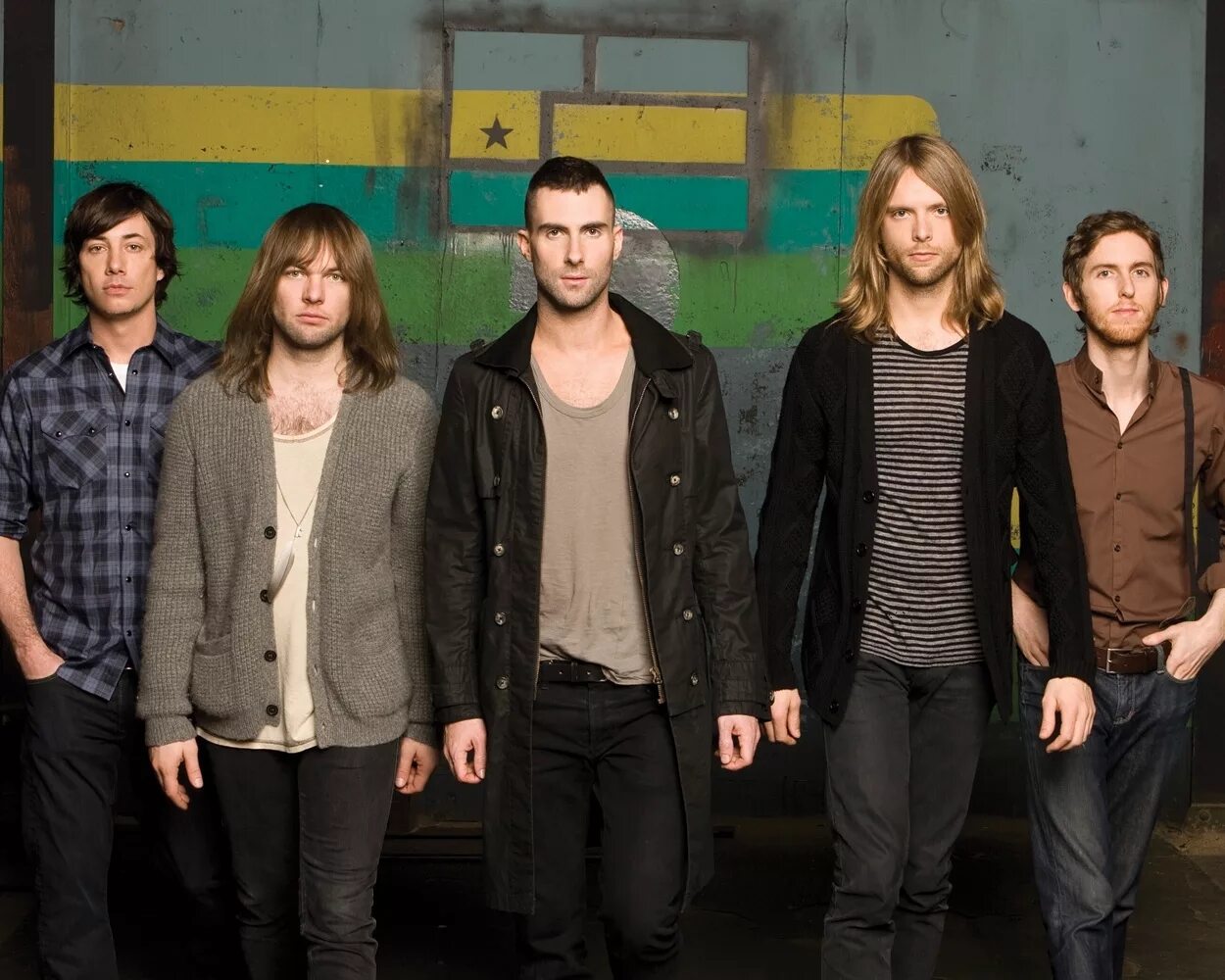 Maroon 5. Марун 5. Группа Maroon Five. Марун 5 1994. Забытые миры группа