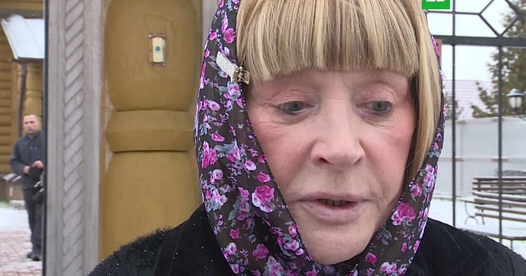Пугачева без макияжа и парика. Алла пугачева без грима. пугачева без грима 2025. алла пугачёва без гртмма. алла пугачёва без шрима.