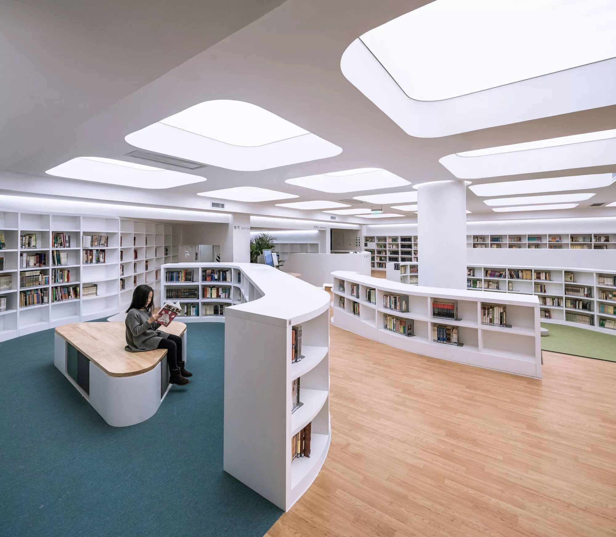 School library. Современная библиотека. Современная Школьная библиотека. Красивая Школьная библиотека. Современные школы изнутри.