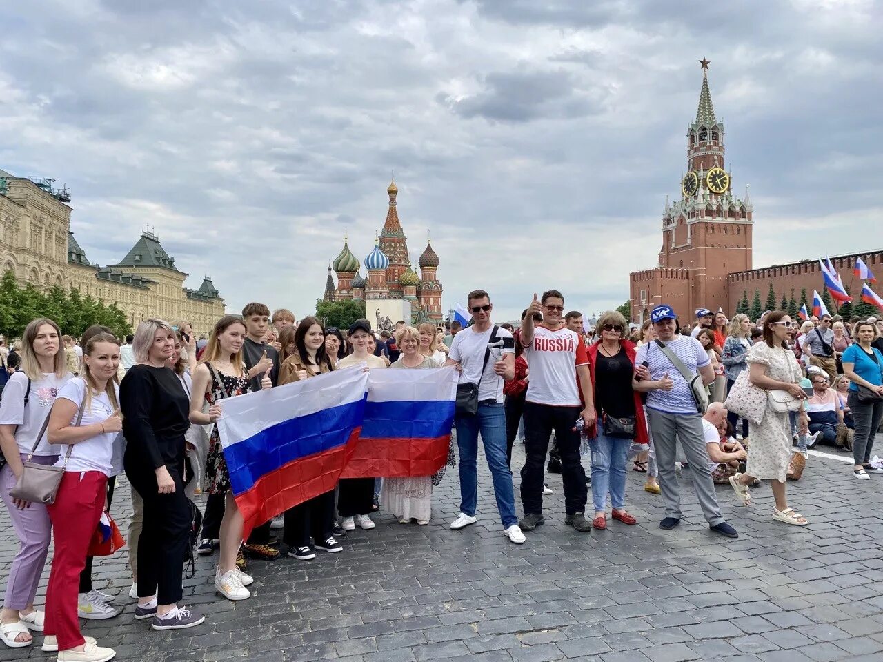 Концерт 12 июня. 12.06.2022 Праздник на красной площади. Концерт на красной площади 12 июня 2021. Концерт день России 2022 красная площадь. Красная площадь фото.