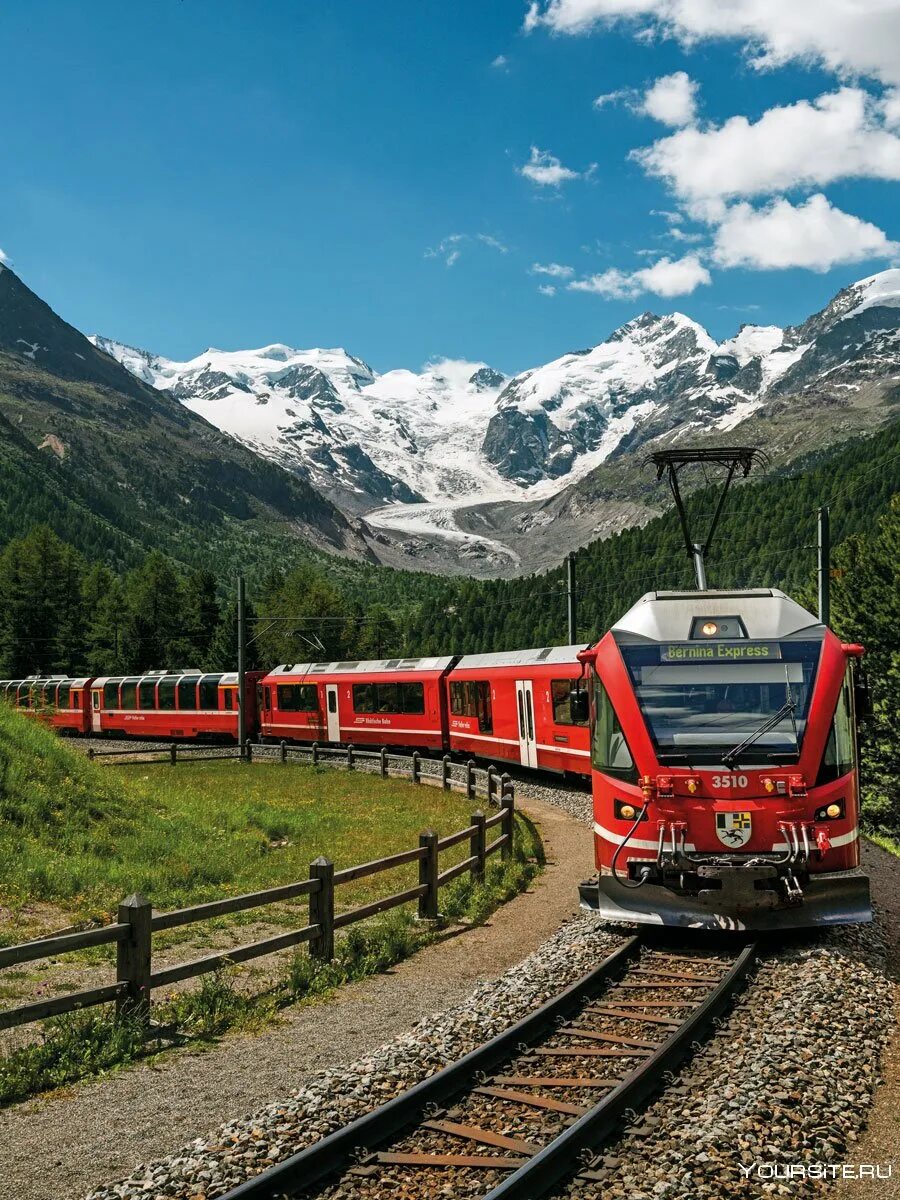 Туры на жд поездах. Bernina Express Швейцария. Ледниковый экспресс Швейцария. Бернина экспресс Швейцария зимой. Поезд Бернина экспресс.