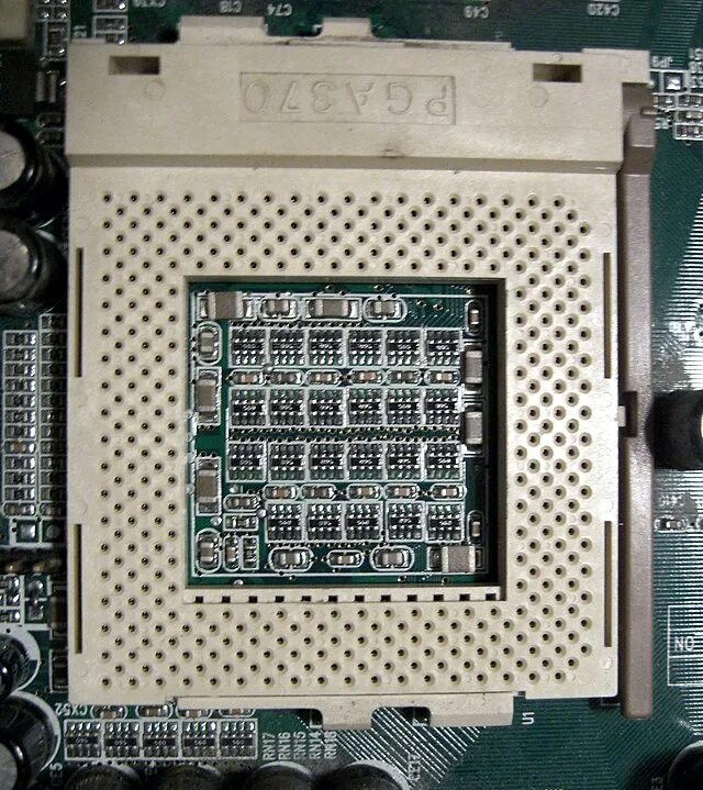 Socket mode. Soket 370. pga370 socket. pga370 socket процессоры. сокеты процессоров intel. socket 370 (pga-370).