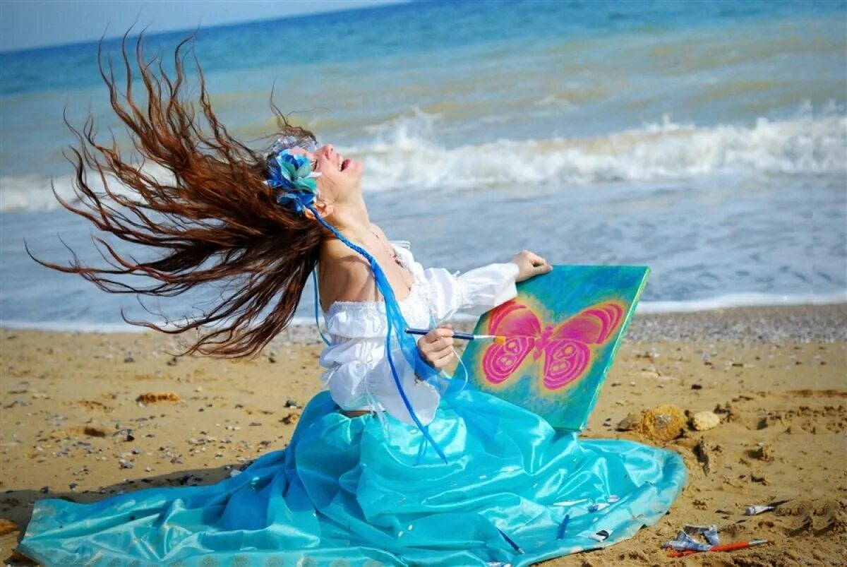 Хобби рисование. Творчество рисование. Вдохновение радость. Митков болгарский художник. Яркие иллюстрации.