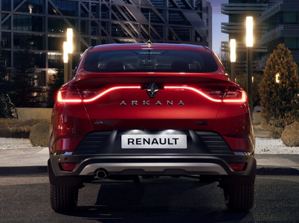 Шаровая рено аркана. Рено аркана 2022. Новый Рено аркана 2022. Рено аркана 2021. Renault Arkana 2020.