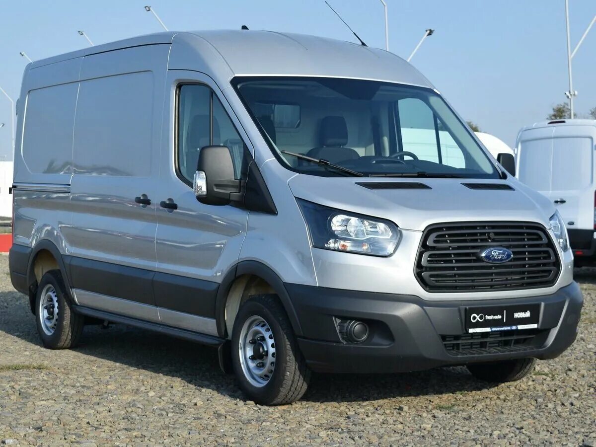 Форд транзит грузовой 2018. Ford transit микроавтобус 2018. Форд транзит 2018г. Форд транзит 2018г. Форд транзит 2017 грузовой фургон.
