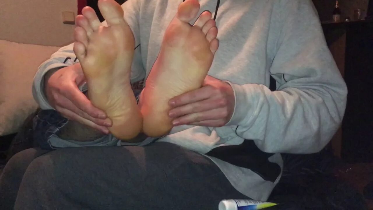 Foot feet boy tickle. Male feet школа tickling. Телеграмм tickling feet boy. Boy feet Telegram.