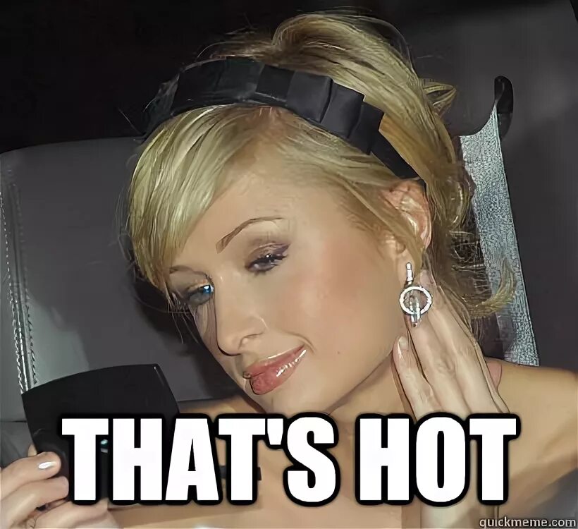 Oh thats hot. человек с биноклем мем. That hot. гифки блондинки в очках. Shikimori's not just a cutie манга иллюстрации.