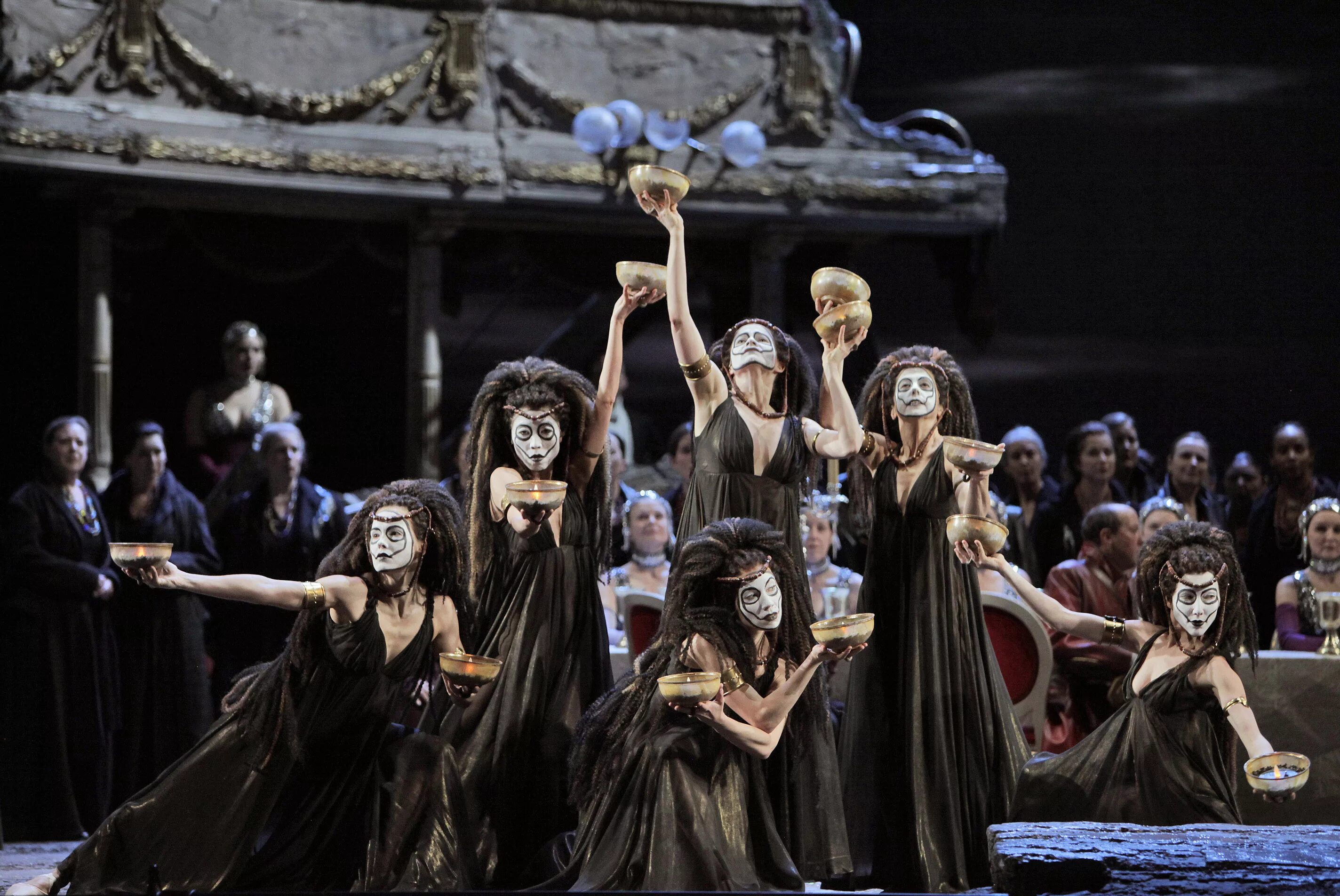 Травиата жермон. Опера тоска пуччини дзеффирелли. Опера театр. Идоменей моцарт. Опера театр.