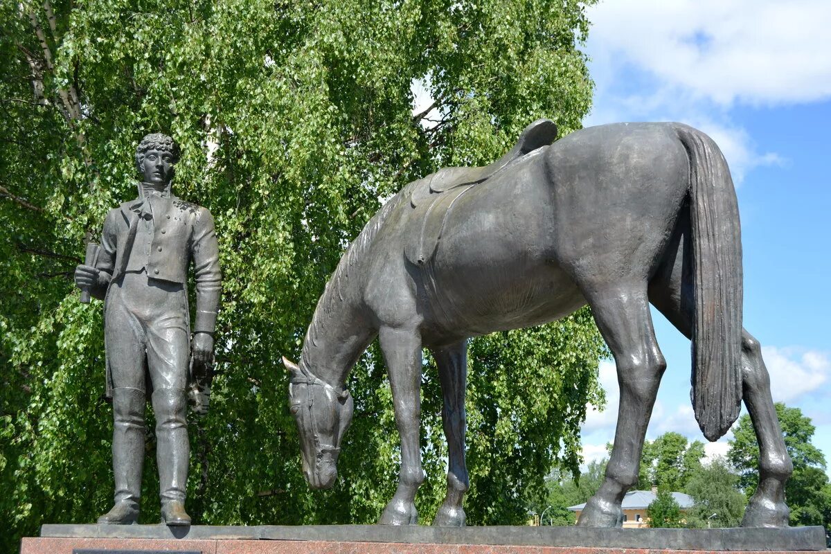 скульптор клыков вячеслав михайлович работы. клыков вячеслав михайлович скульптуры. клыков скульптуры. скульптуры вячеслава клыкова. памятник сергию радонежскому скульптора в м клыкова.