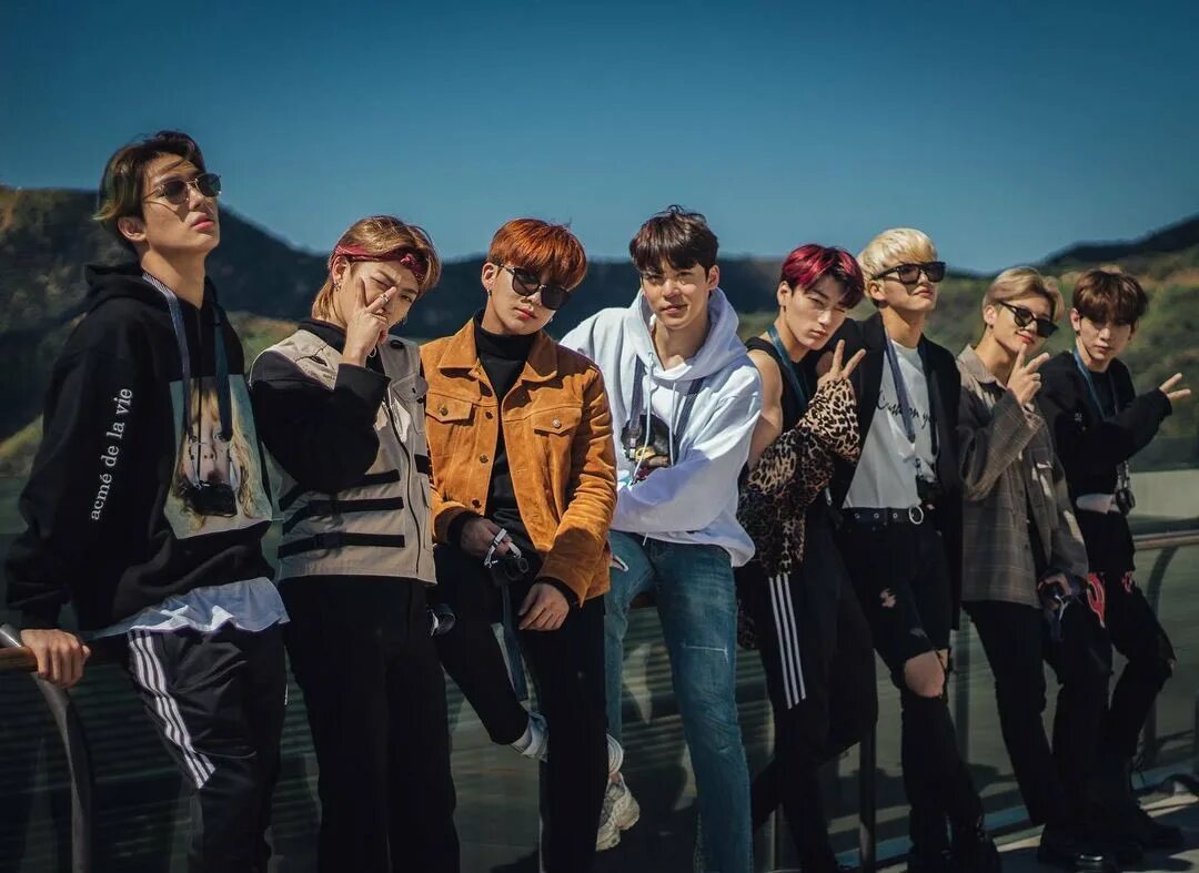 Answer ateez. Группа ateez. ateez 2025. k pop группа ateez. ateez 2025.