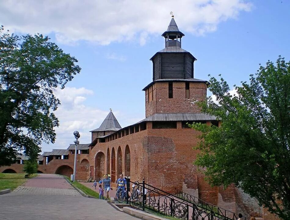 Башни нижнего. Часовая башня нижний новгород. часовая башня нижегородского кремля. нижегородский кремль сторожевая башня. часовая башня (нижний новгород) башни нижегородского кремля.