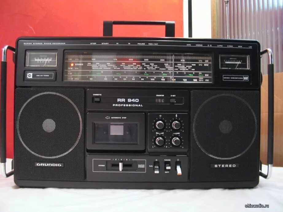 Кассетный магнитофон электроника 302-2. Магнитофон рублей. Магнитофон рублей. Кассетный магнитофон orbita rm 304 5a. Магнитофон рублей.