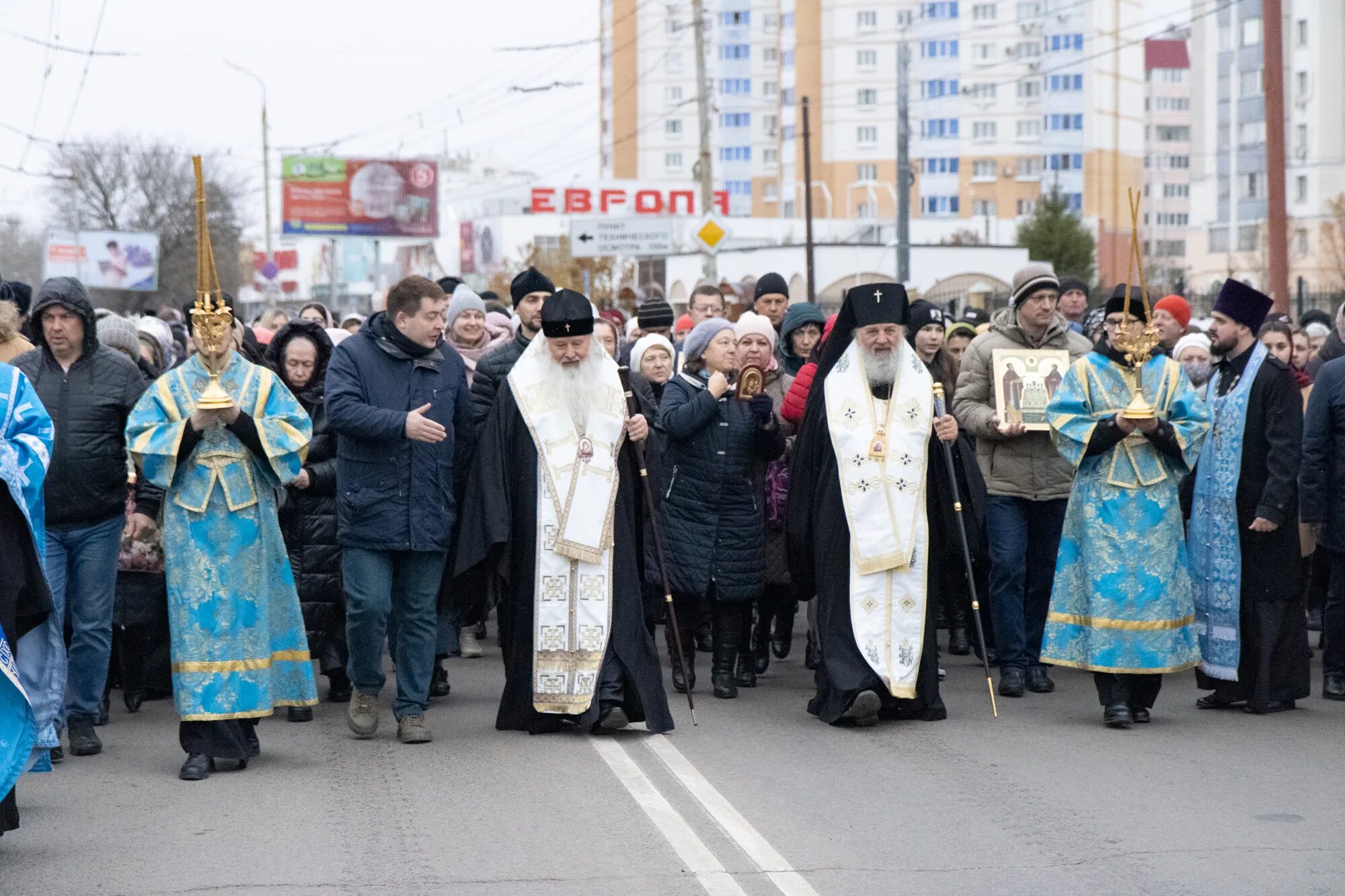 Крестный ход в белгороде апрель 2024. Крестный ход Орел. Крестный ход в Орле 4 ноября 2022. Крестный ход в городе Орле 2005 год. Крестный ход в Орле 2008 год.