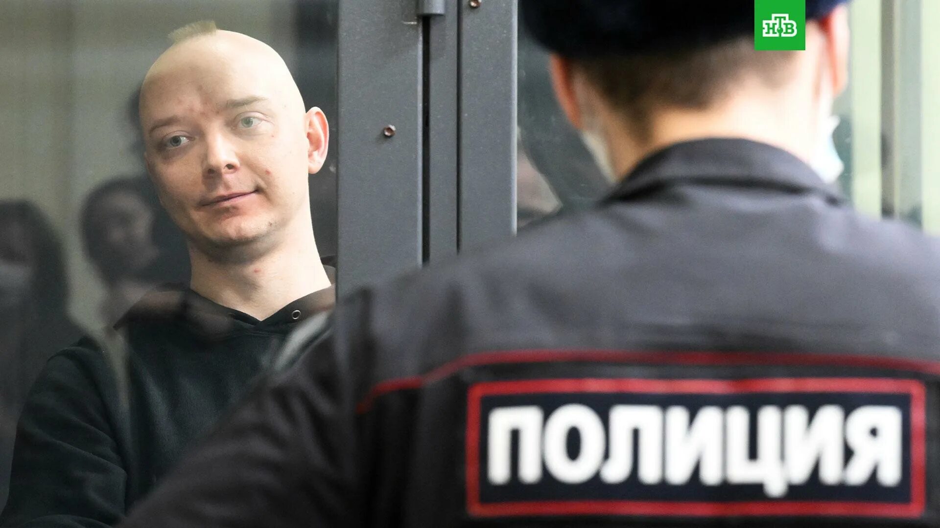 Приговорили к 22 годам. Приговорили к 22 годам. Амнистия 2015 года. Осудили полицейского. Приговорили к 22 годам.