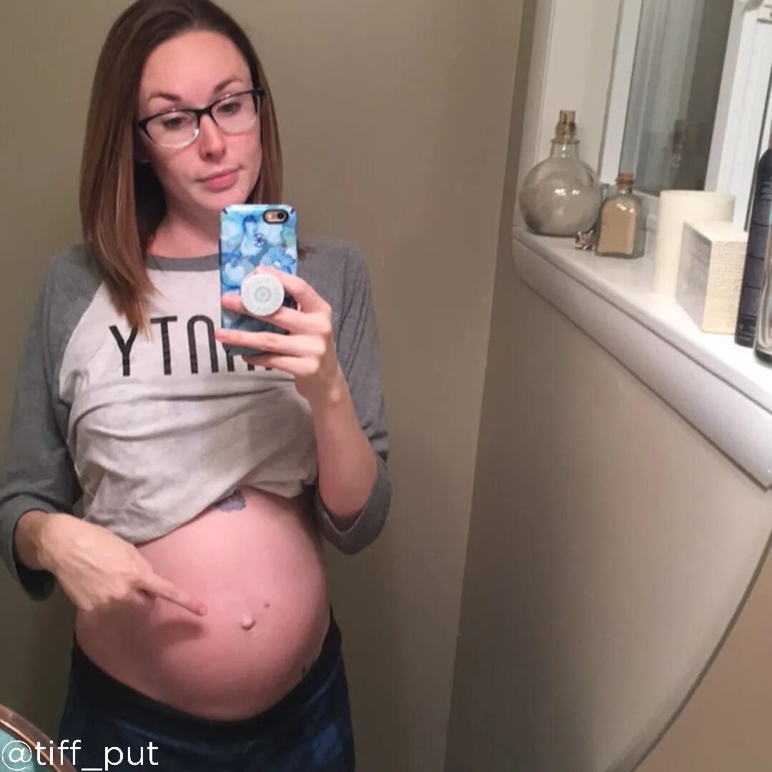 24 неделя б. Pregnant 24 weeks. Беремно 24 неделя.