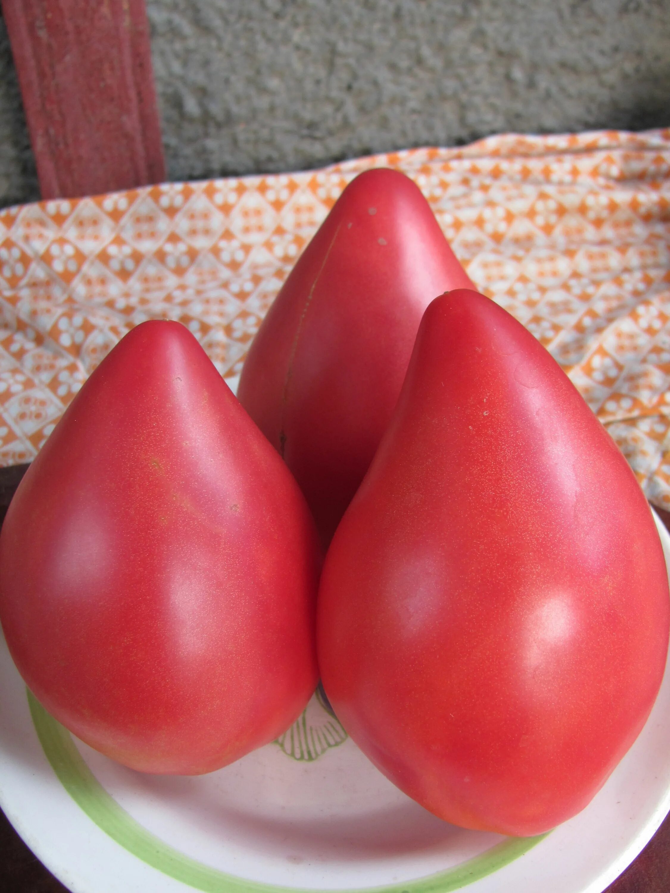 де барао помидоры с носиком. томат бычье сердце минусинское. томат итальянский лежкий с носиком.