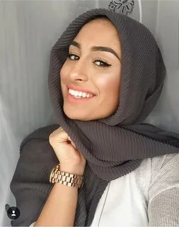 Beurette arab hijab muslim 30 - Photo #12 / 49 @ x3vid.com.