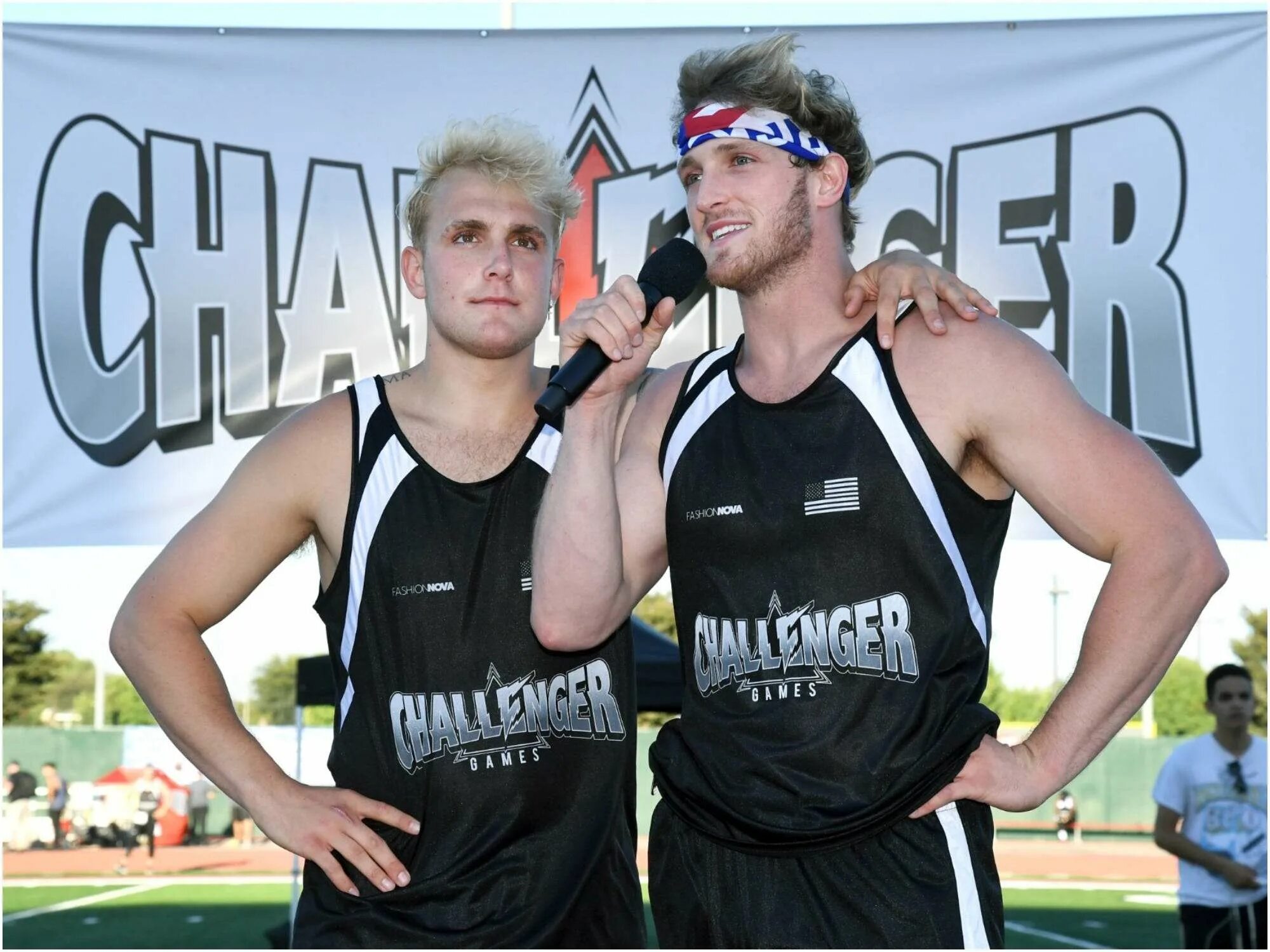 Пол макгрегор джейк конор макгрегор. Джейк пол 2015. Logan paul. Paul are. Paul are.