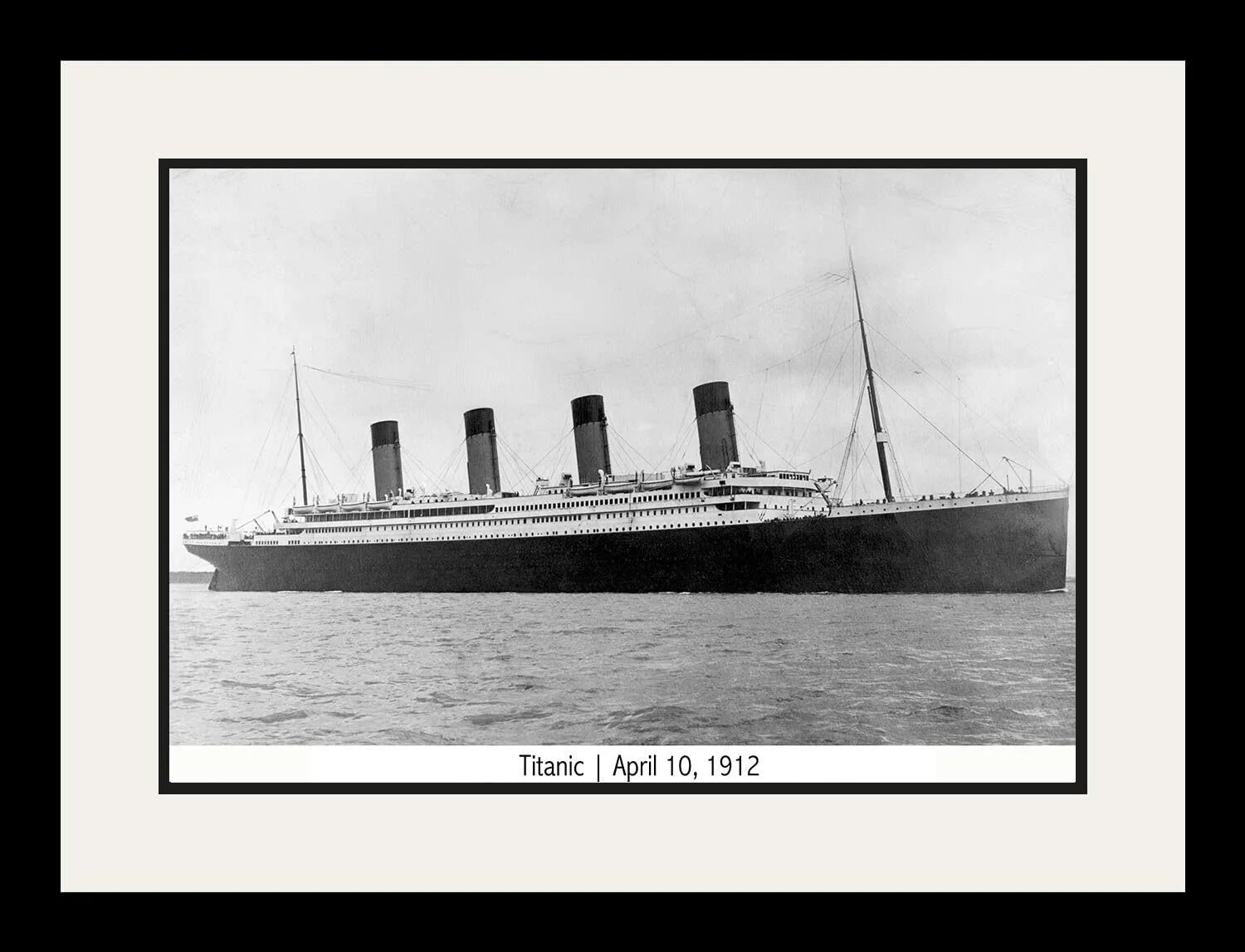 Корма парохода. White Star line Titanic. Фотографии Титаника. Титаник постеры 1912.