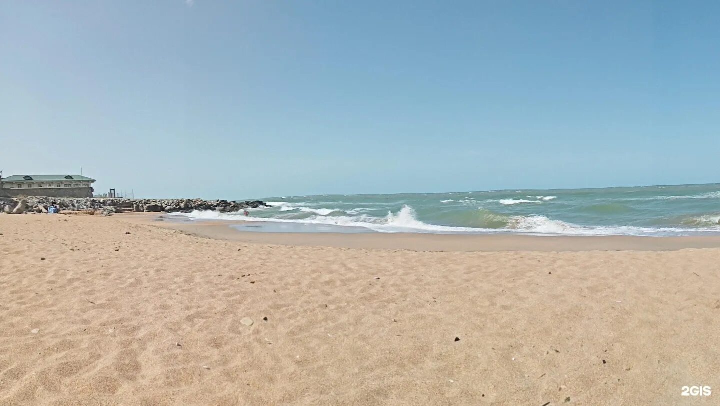 Каспийское море каспийск отзывы. Пляж лагуна каспийск. калмыкия лагань каспийское море пляж. пляж лагуна в каспийске дагестан. каспийское море дагестан избербаш.