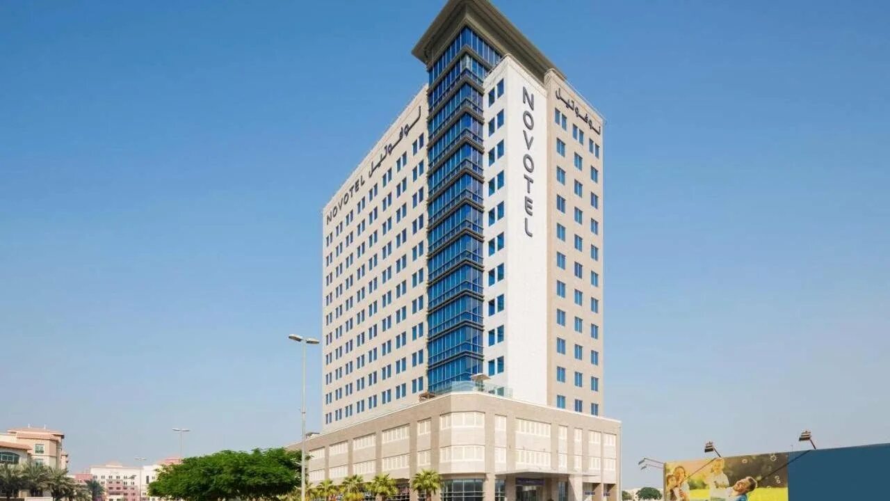 Novotel bur. Novotel bur dubai hotel healthcare city 4*. Новотель дубай аль барша 4. Novotel jumeirah village triangle 4*. Novotel bur.