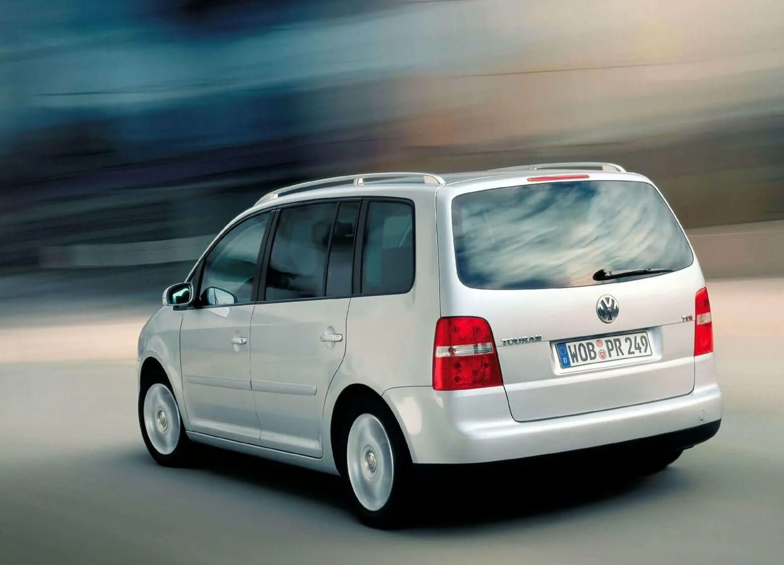 Фольксваген туран 2003. Volkswagen touran 2003 года. Фольксваген туран 2003. Фольксваген туран 2004. Volkswagen touran 2003 года.