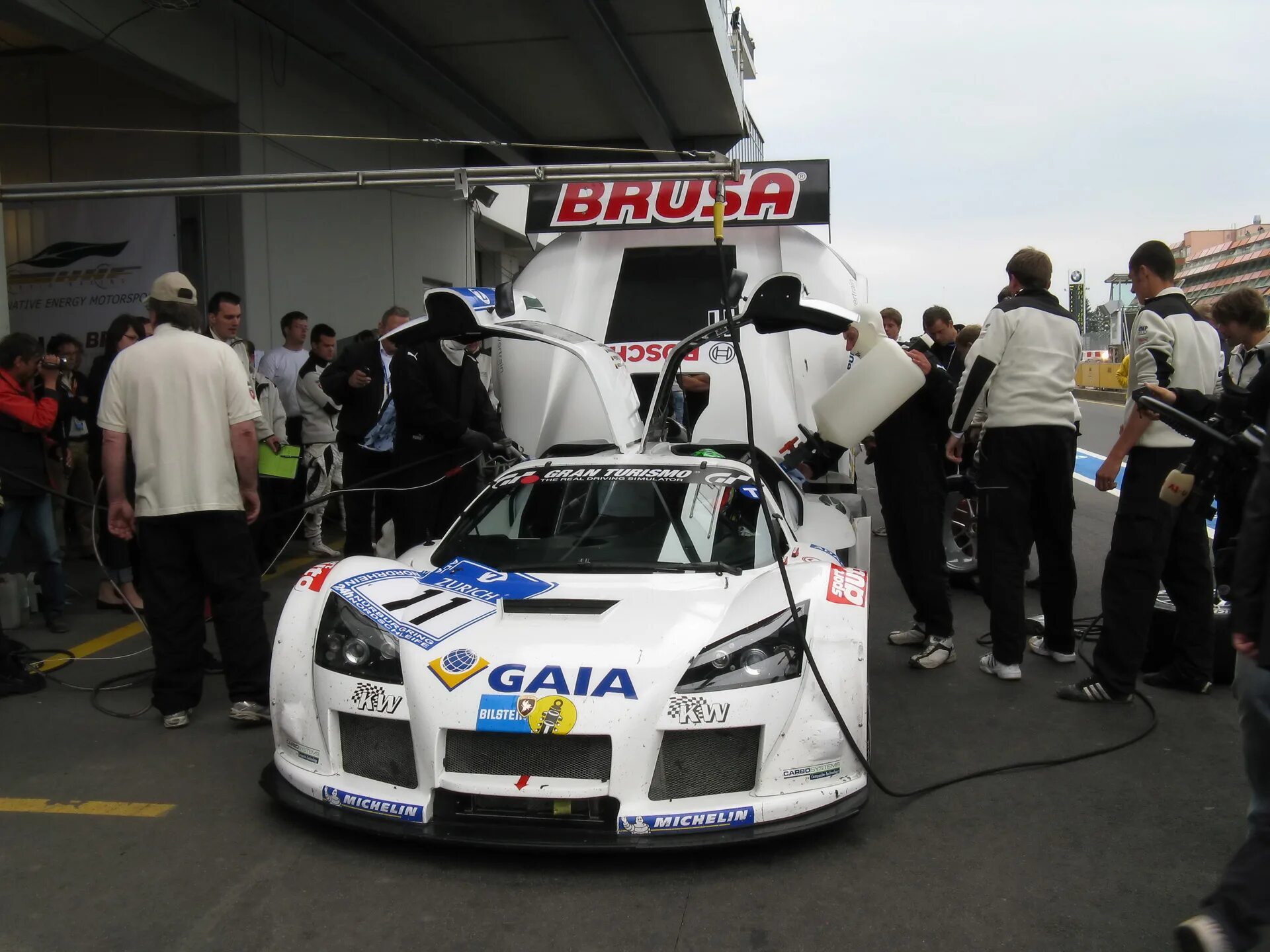 Апполо н машина. Гумперт Аполло РС. Gumpert Apollo s 2008. Гумперт Apollo RS Sport новая. Hybrid 24