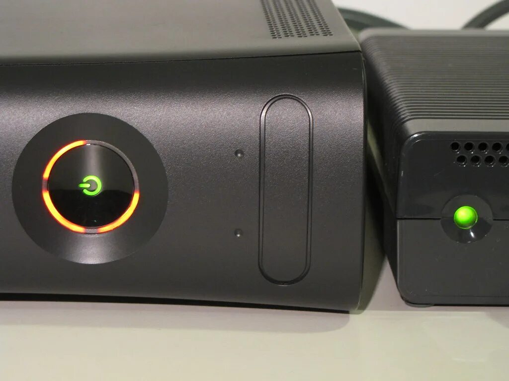 Хбокс 360 е. Xbox 360 Elite. Камера (Xbox 360). Xbox 360 Red Ring. Хбокс с Лайт.