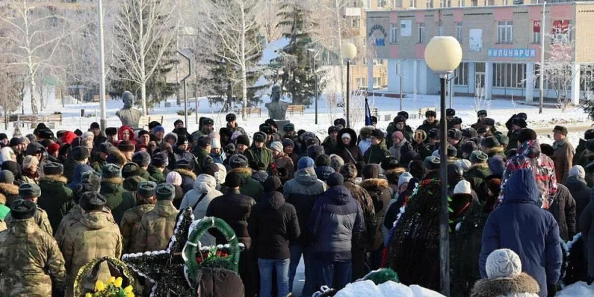 Военный. Российские войска в Киеве. Шиханы 2 2005 год.