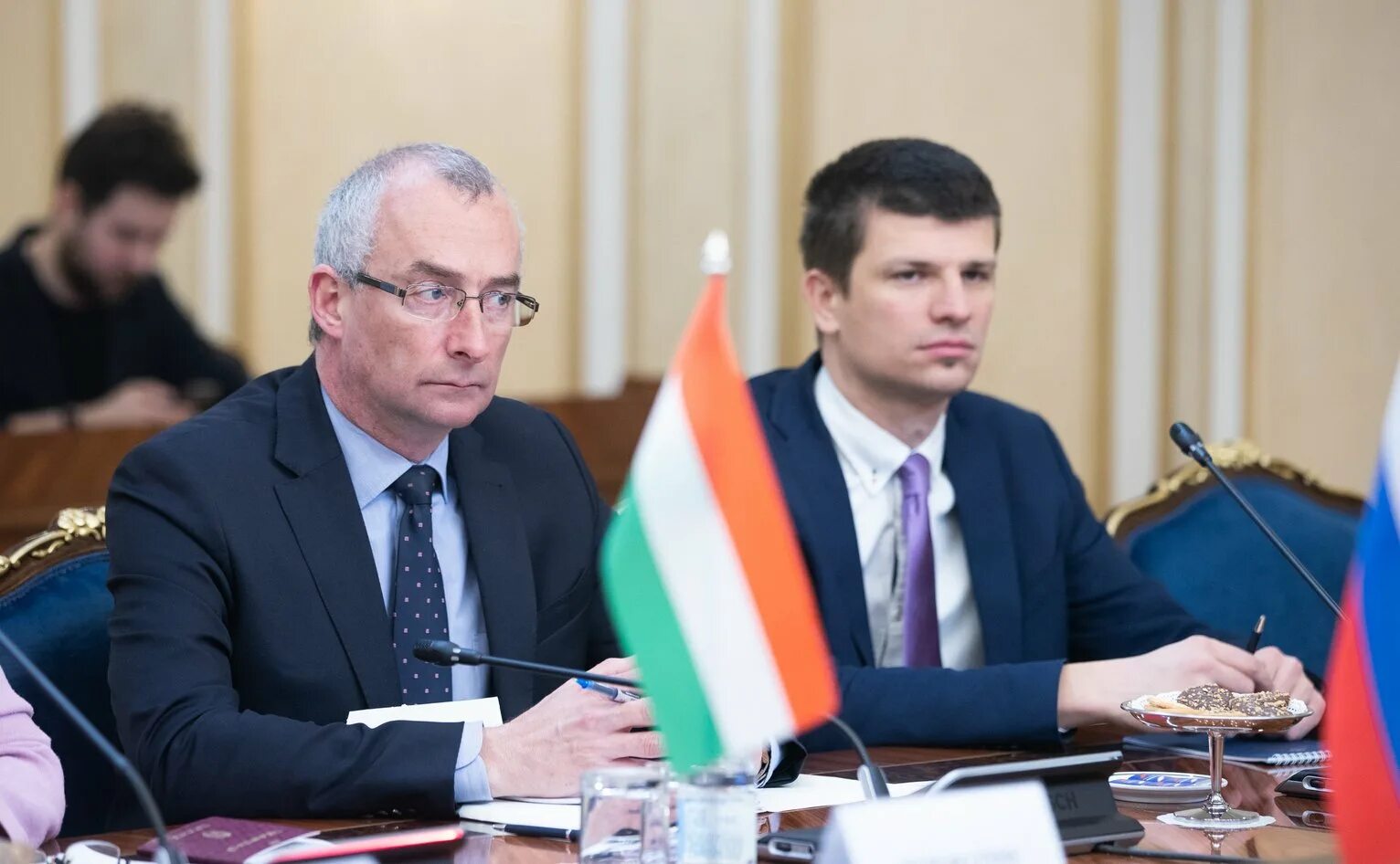 Министерства внешних экономических связей. Министерства внешних экономических связей. Министр внешних экономических связей республики башкортостан. Министерства внешних экономических связей. Министерства внешних экономических связей.