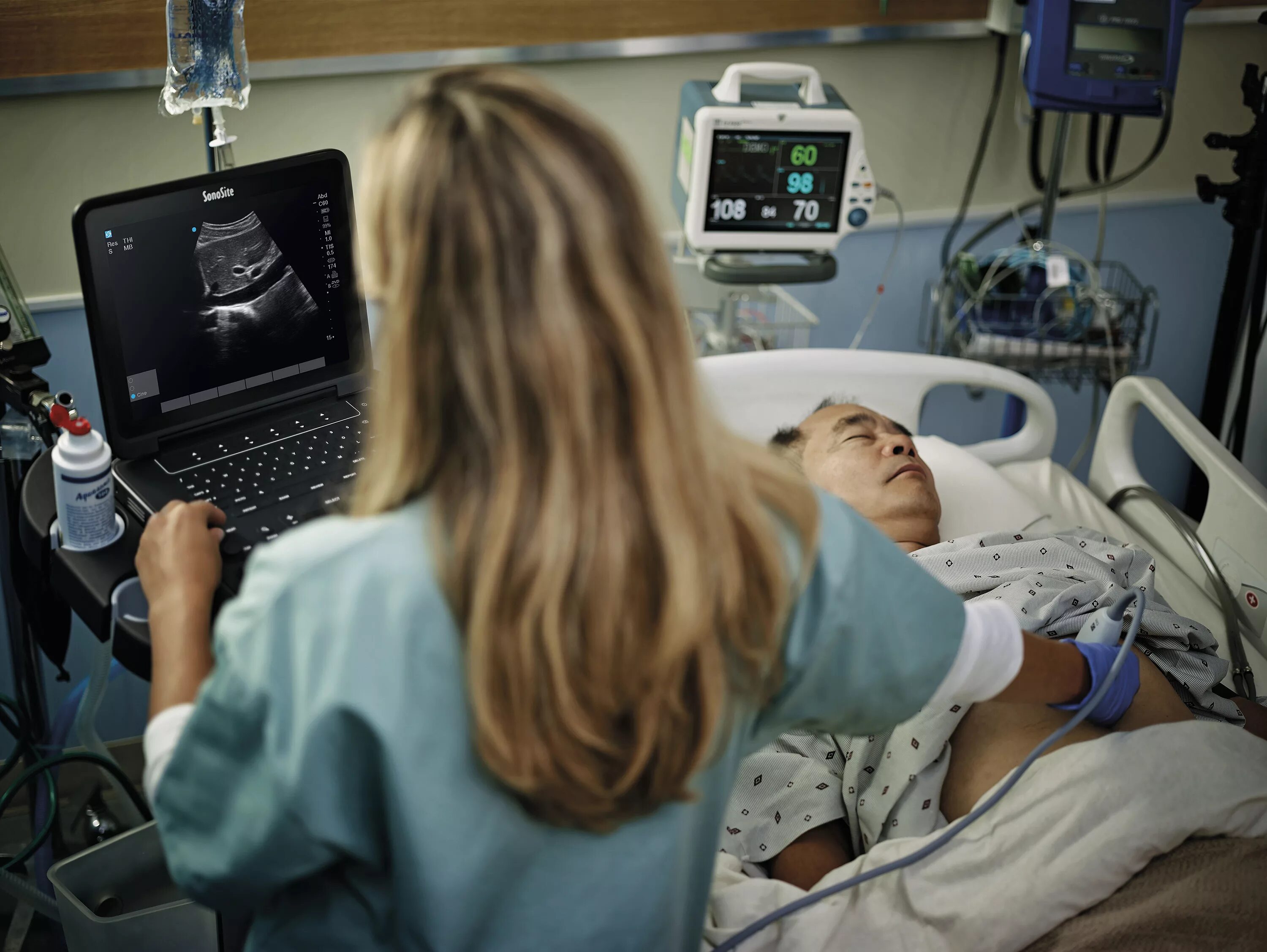 Fujifilm Ultrasound. Fujifilm sonosite. Соносайт УЗИ. Ультразвуковые исследования в интенсивной терапии. После узи болит