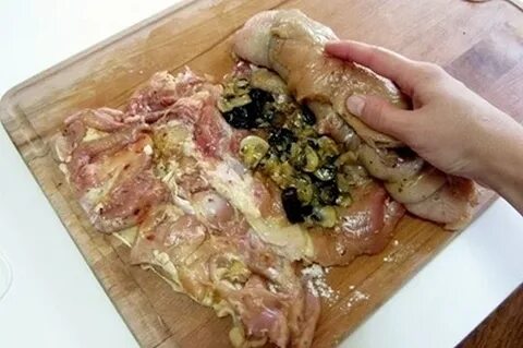 Рулет из окорочка курицы