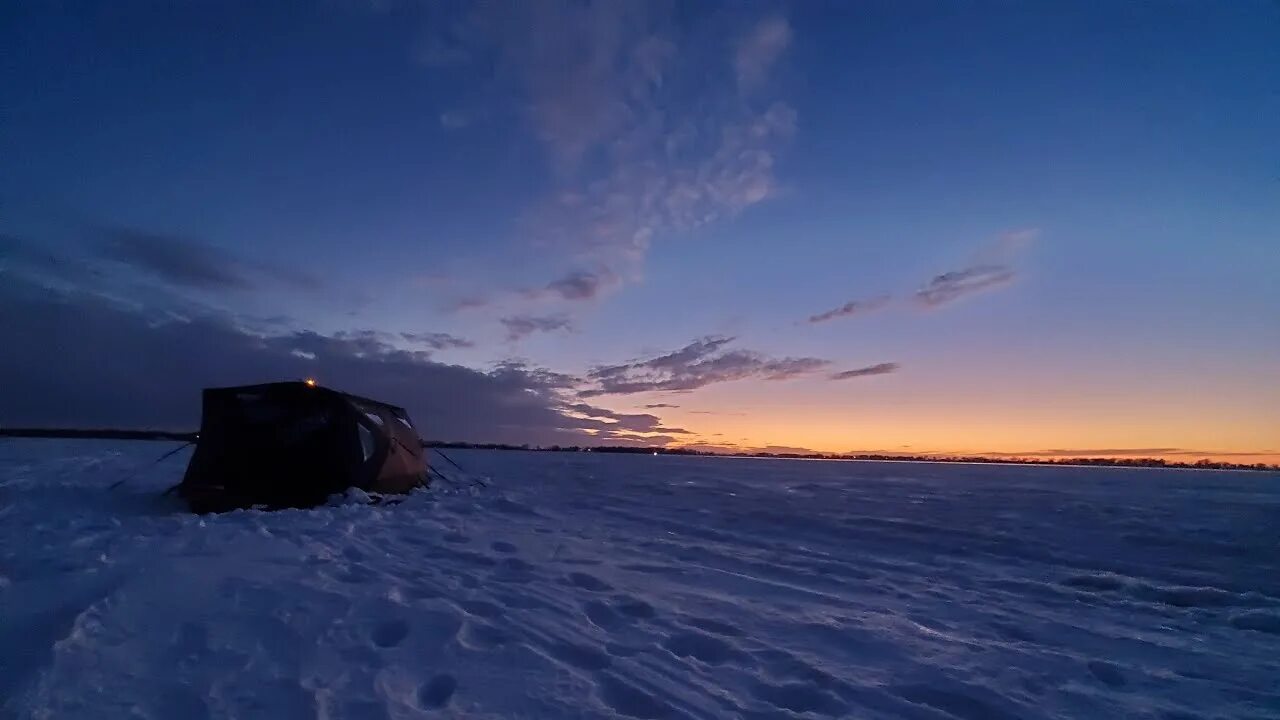 Ice camp. Айс пик Лодж. Дыбовский айс пик Лодж. Лоджипик.