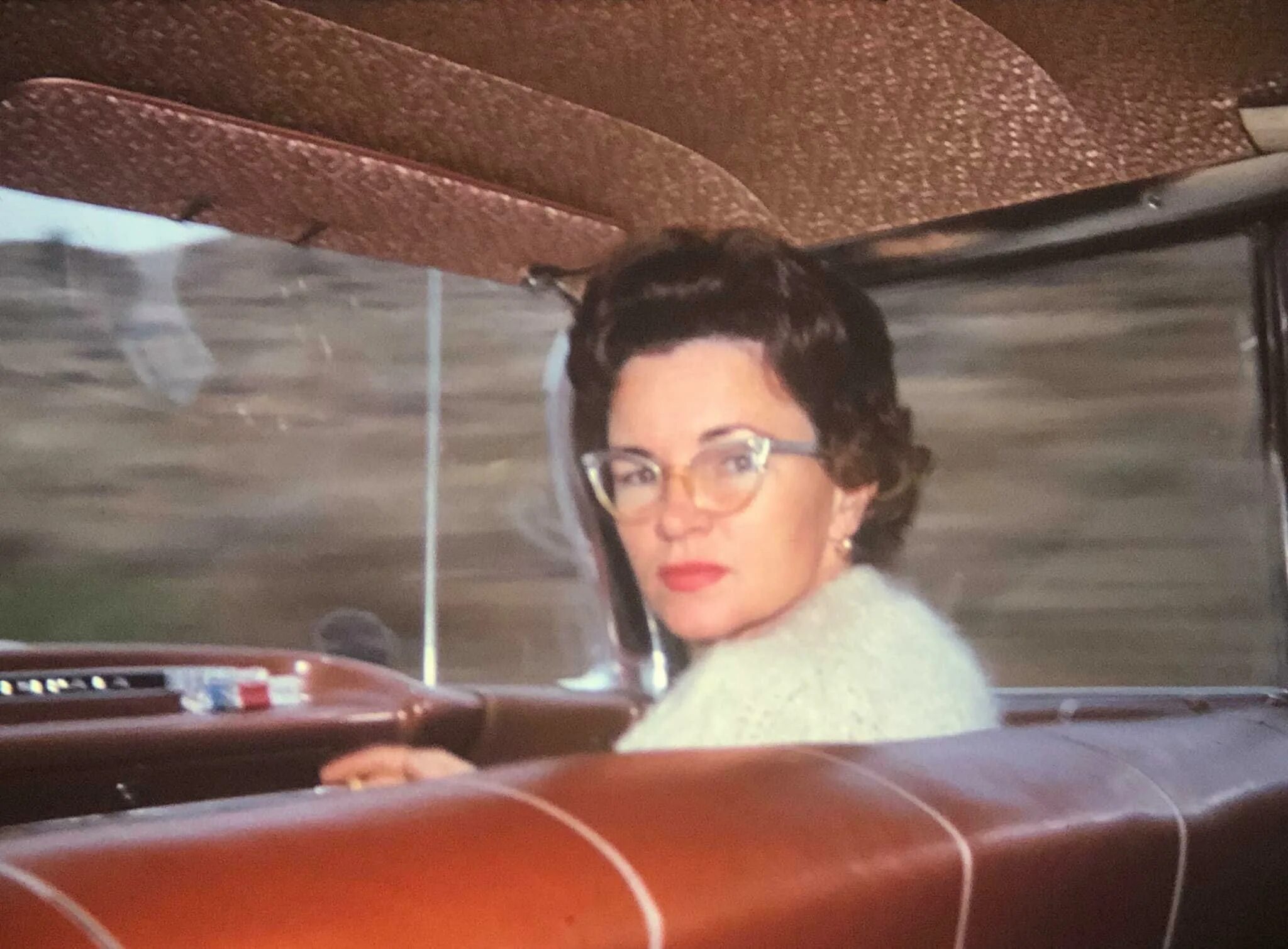 E b r 1963. E b r 1963