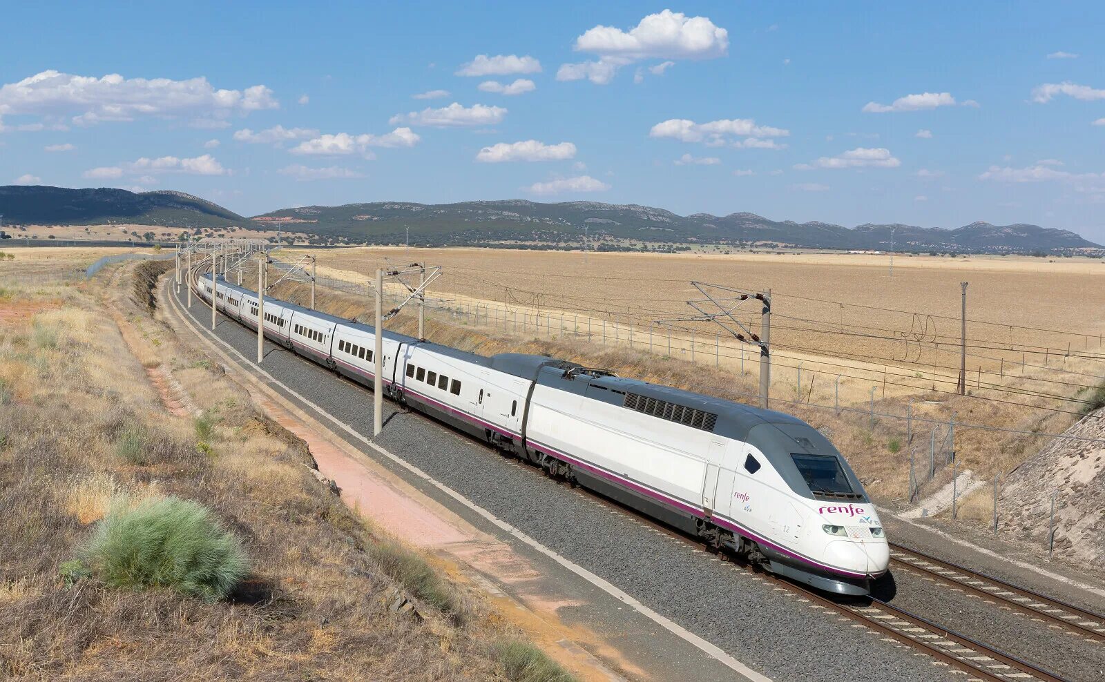 Class main class c. Renfe class 100. ave class 100. tgv class-100. renfe 039m.