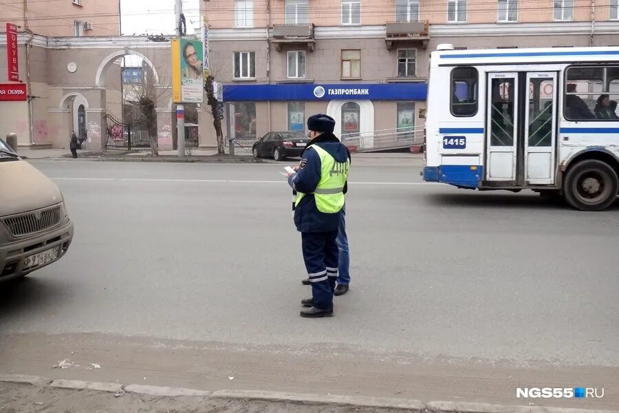 ДПС Омск. Дорожный надзор ГИБДД Омск. Гоман ГИБДД Омск. ГИБДД Омск тестов. Номер гибдд омск