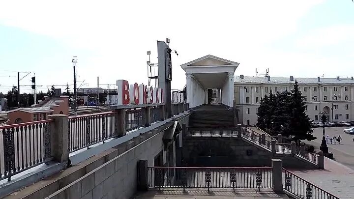 Орел вокзал расписание. Касса метрополитена. Вокзал тверь пригородные кассы. Город орел жд вокзал. Билетные кассы ржд.