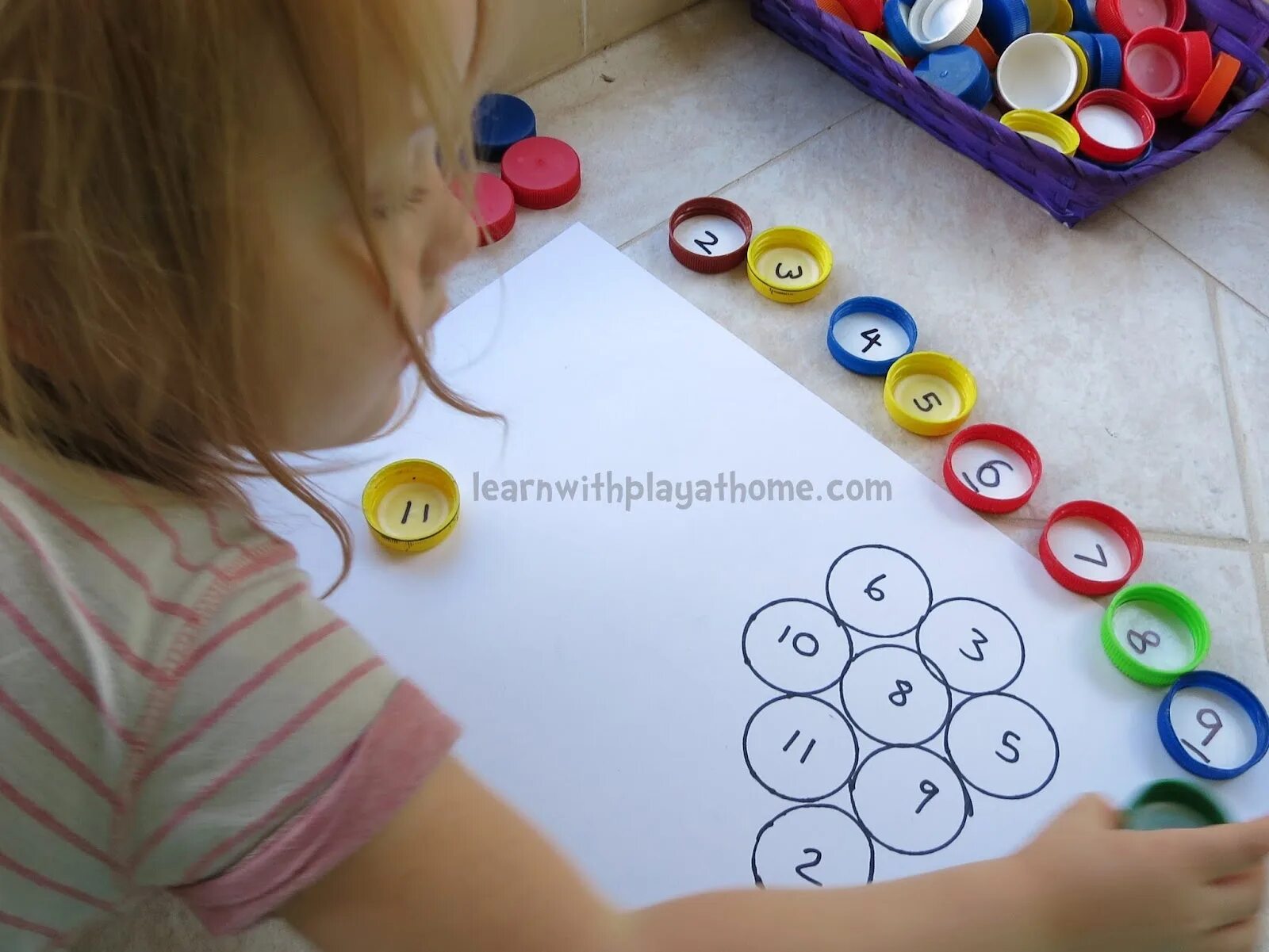 Рисование с годовалым ребенком. Лепка для самых маленьких. Развивающие пазлы для детей. Развивашки для детей 1 год. Х лет и сделать 3.